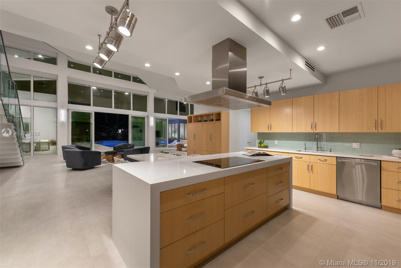 CORAL HILL - Residential