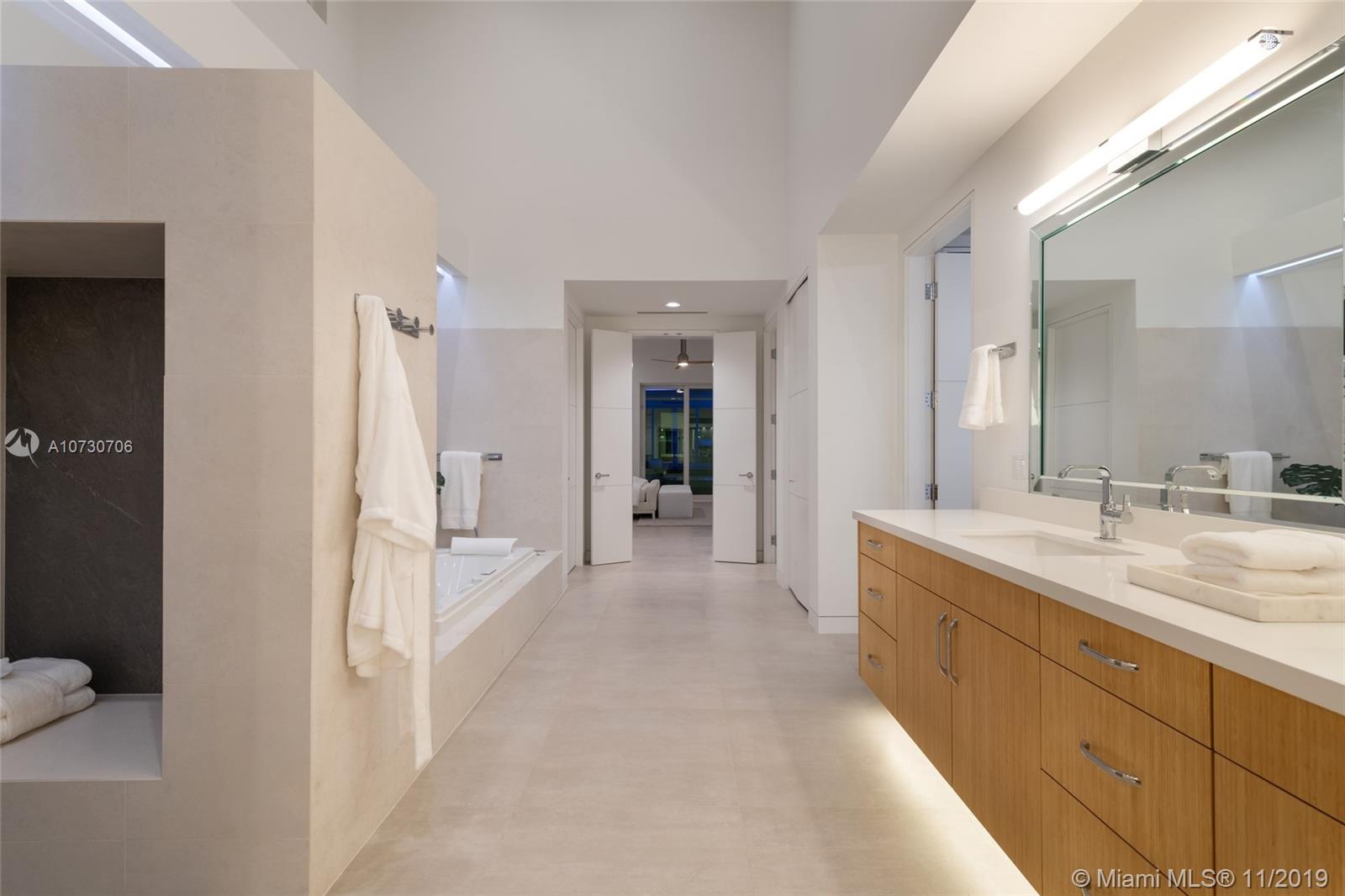 CORAL HILL - Residential