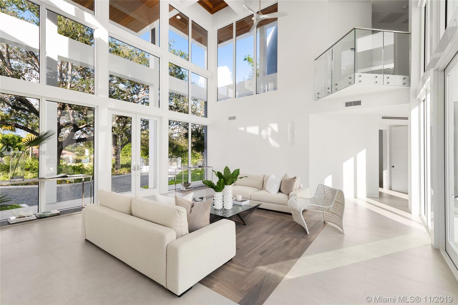 CORAL HILL - Residential