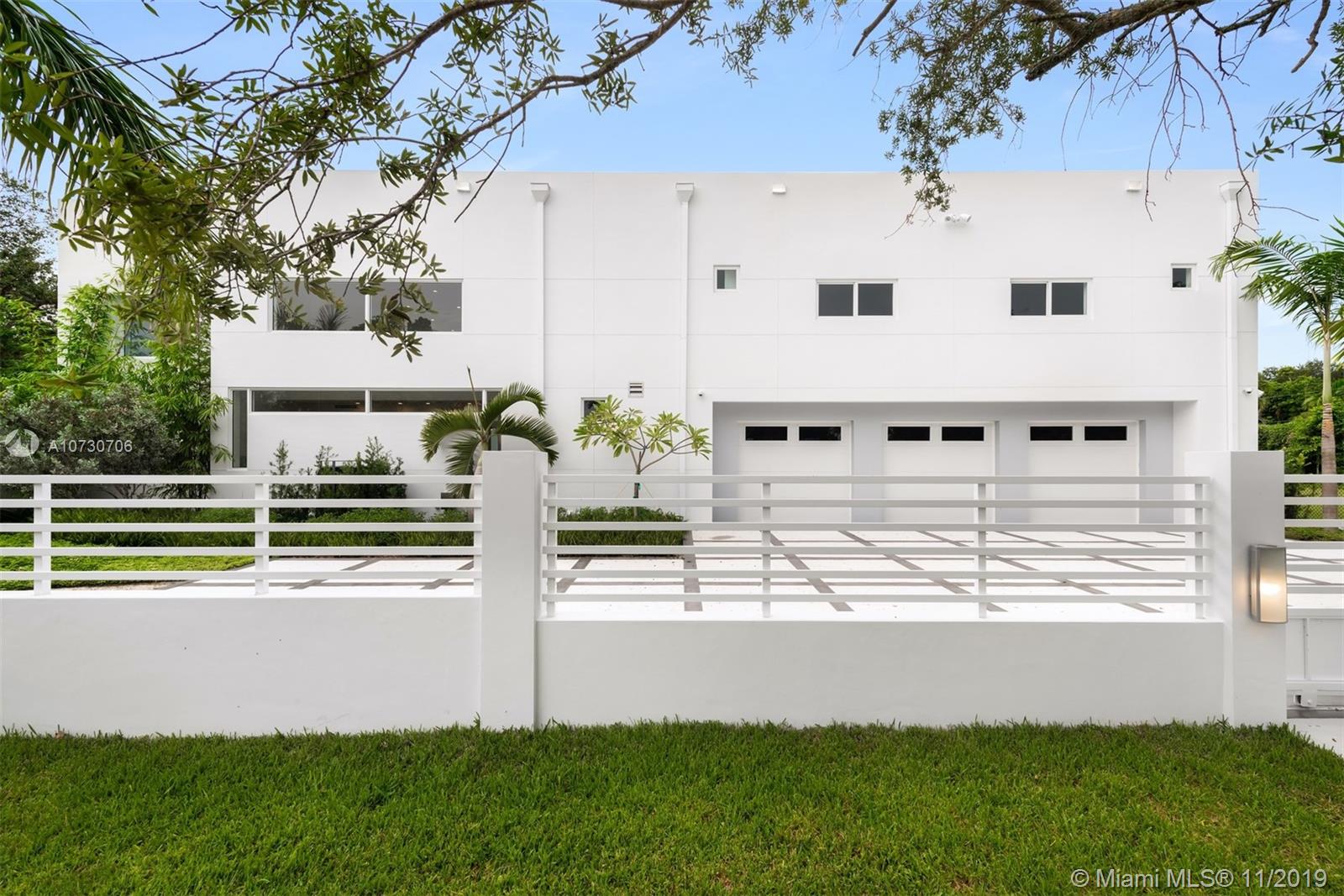 CORAL HILL - Residential