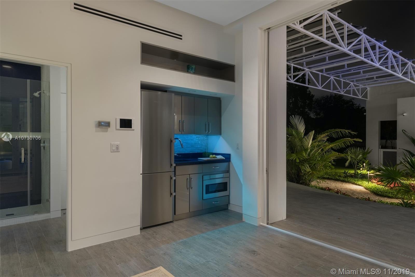 CORAL HILL - Residential