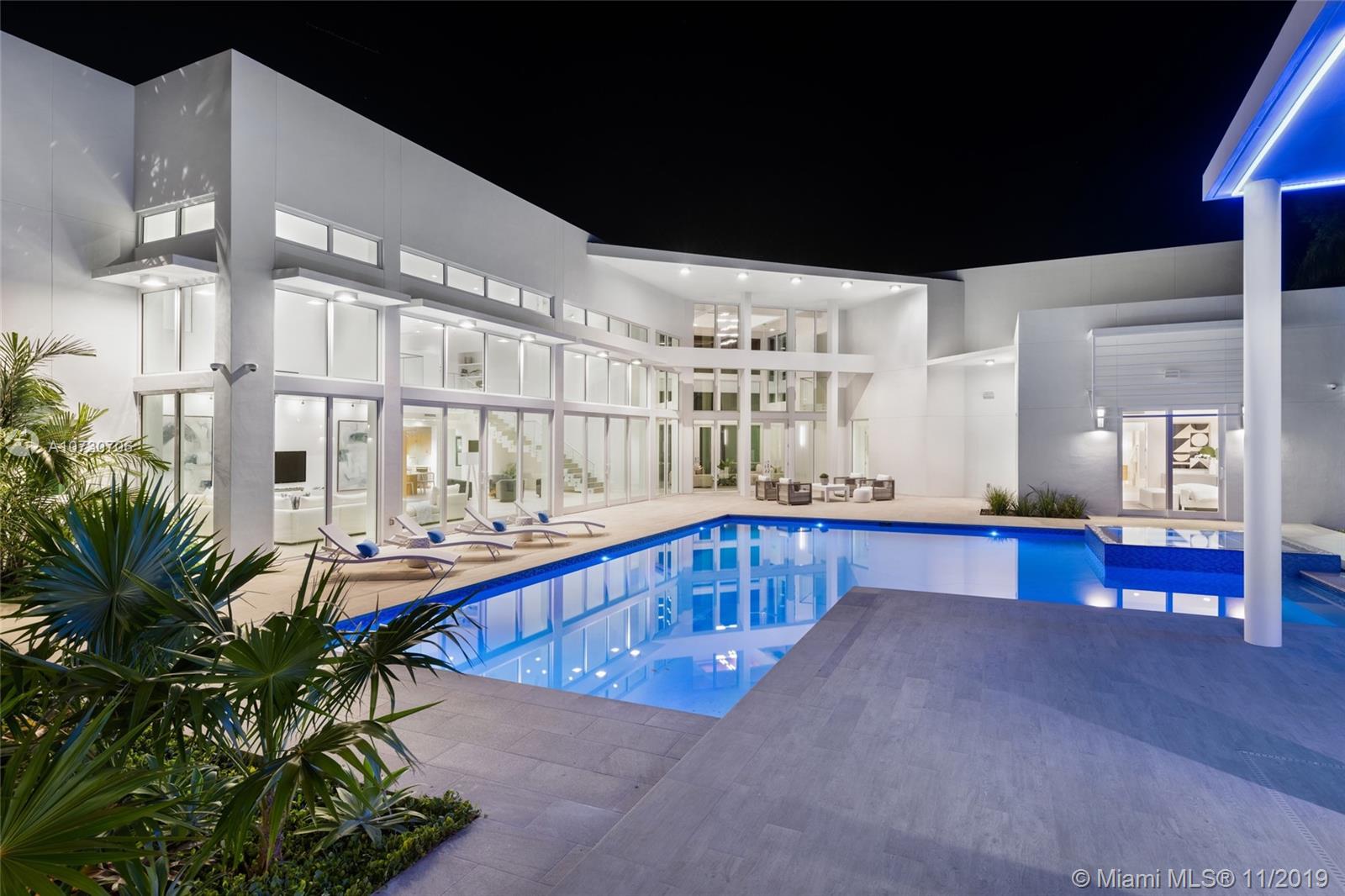 CORAL HILL - Residential