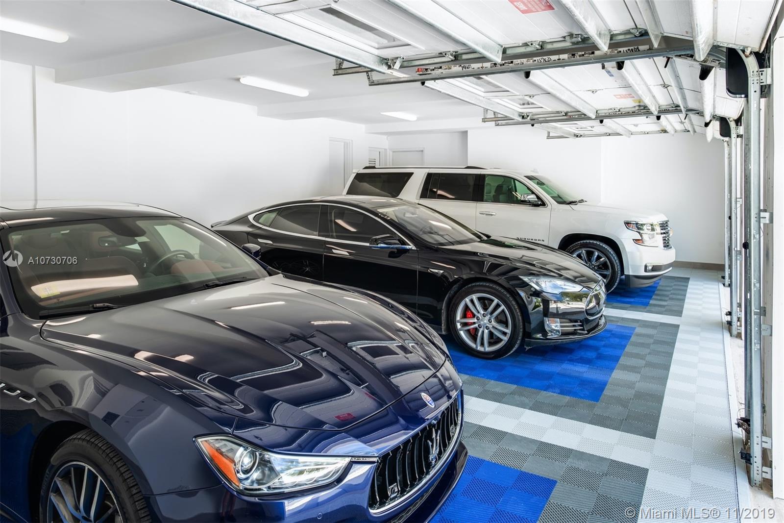 CORAL HILL - Residential