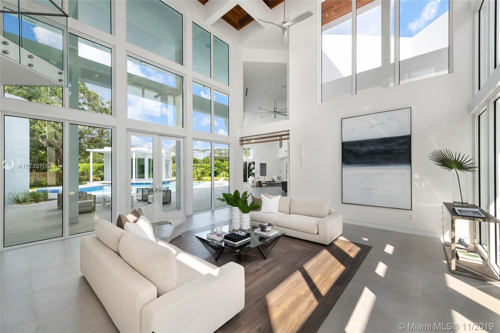 CORAL HILL - Residential