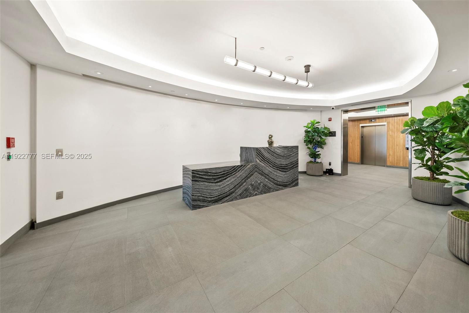 1680 Michigan Ave PH1A-PH1D