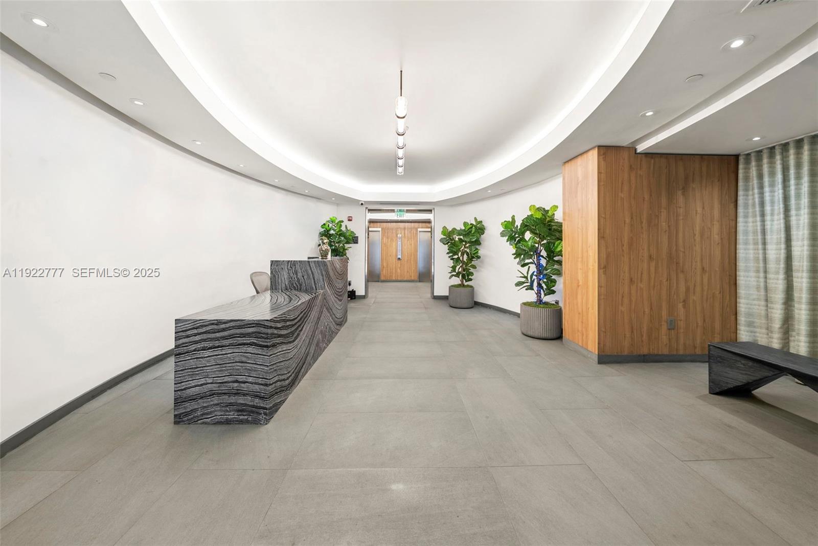 1680 Michigan Ave PH1A-PH1D