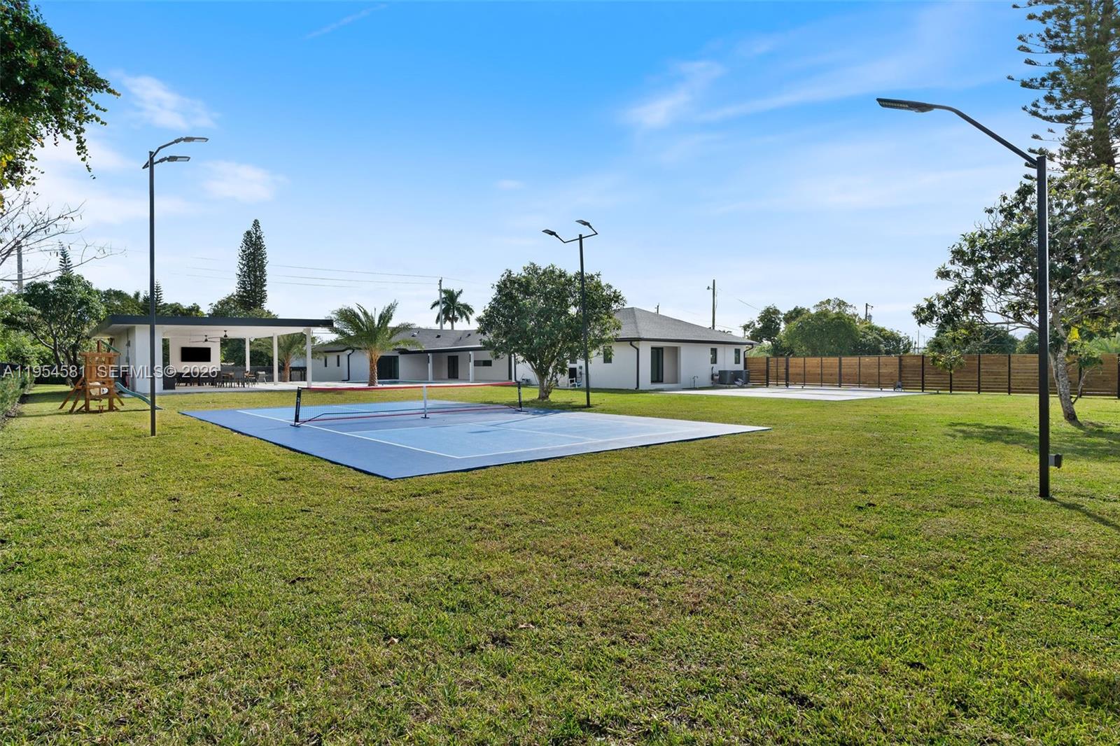 TRIPLETTS ADDN TO GOULDS - Residential