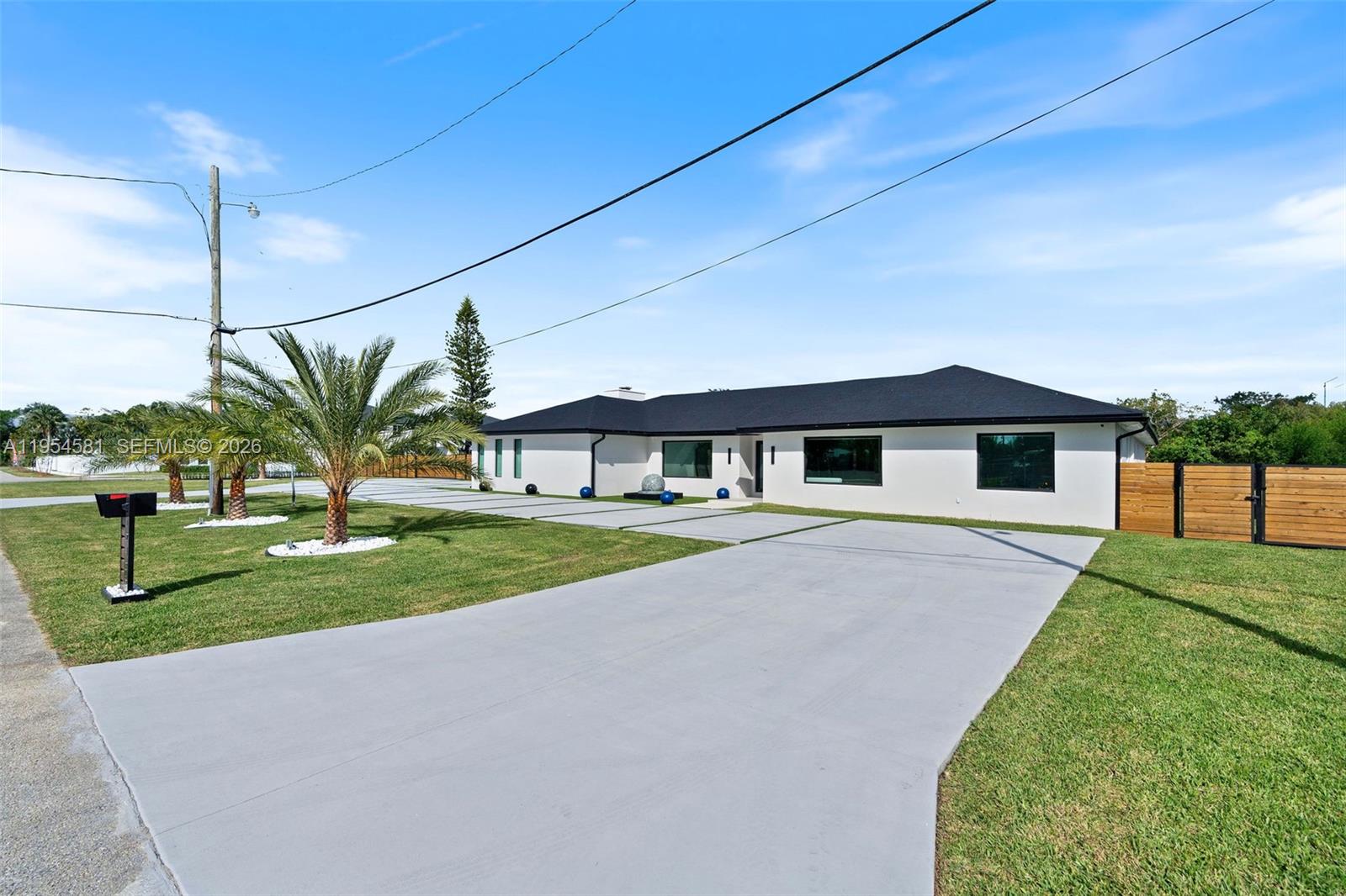 TRIPLETTS ADDN TO GOULDS - Residential