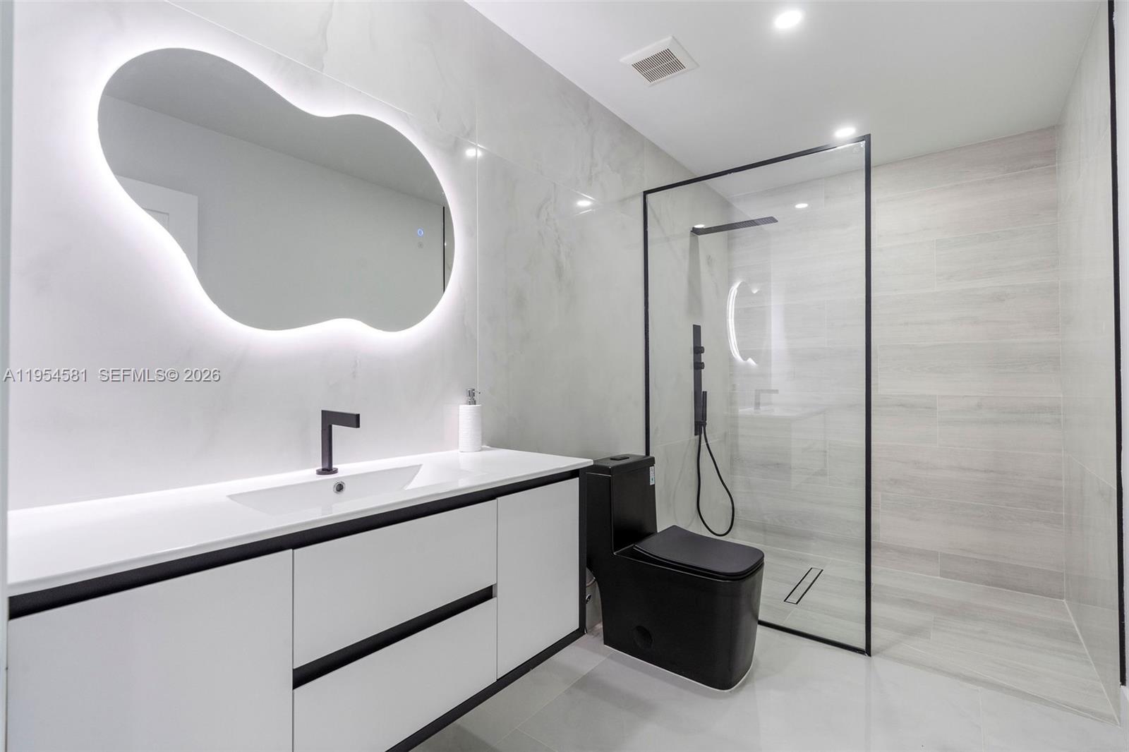 TRIPLETTS ADDN TO GOULDS - Residential