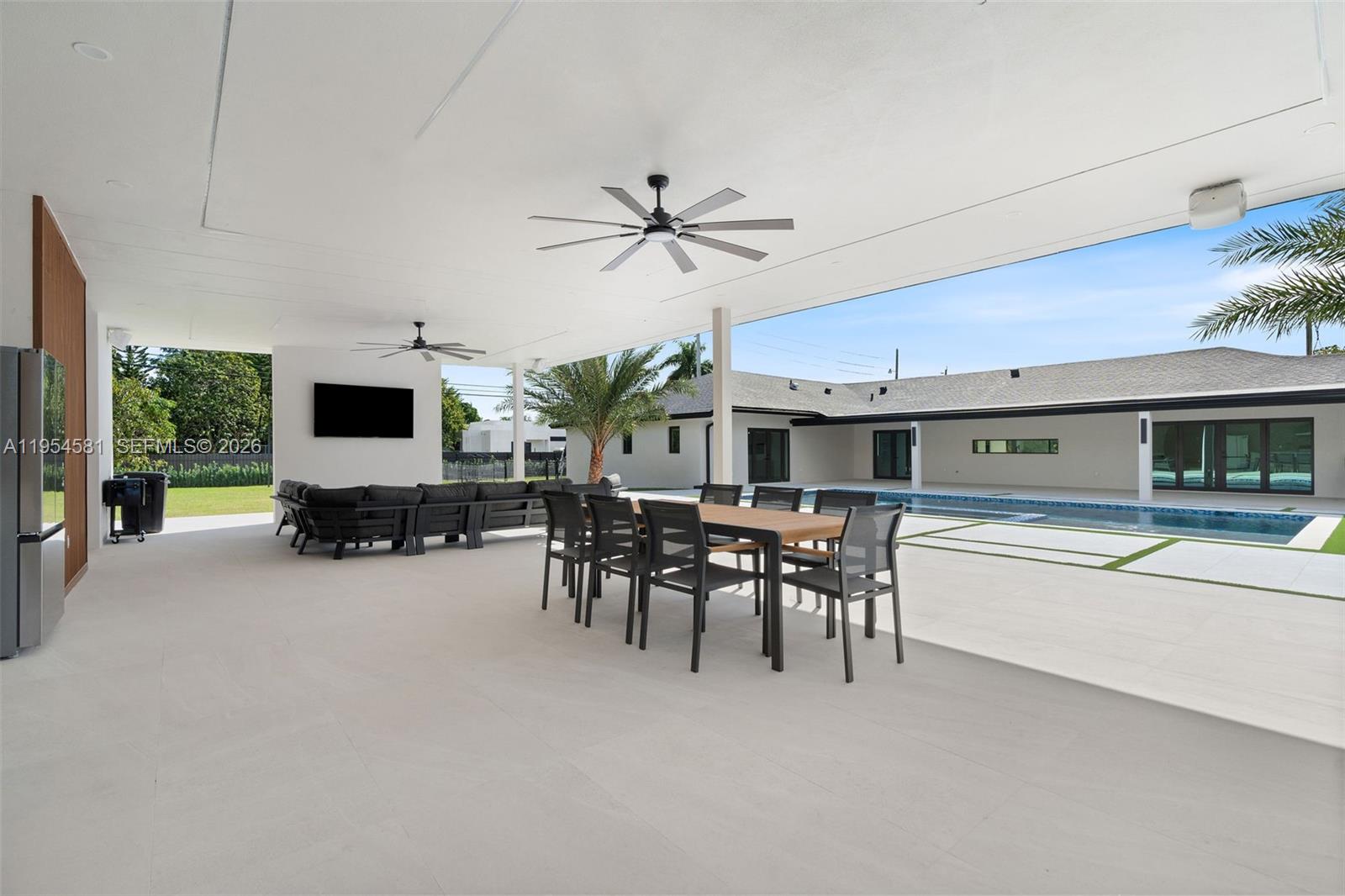 TRIPLETTS ADDN TO GOULDS - Residential