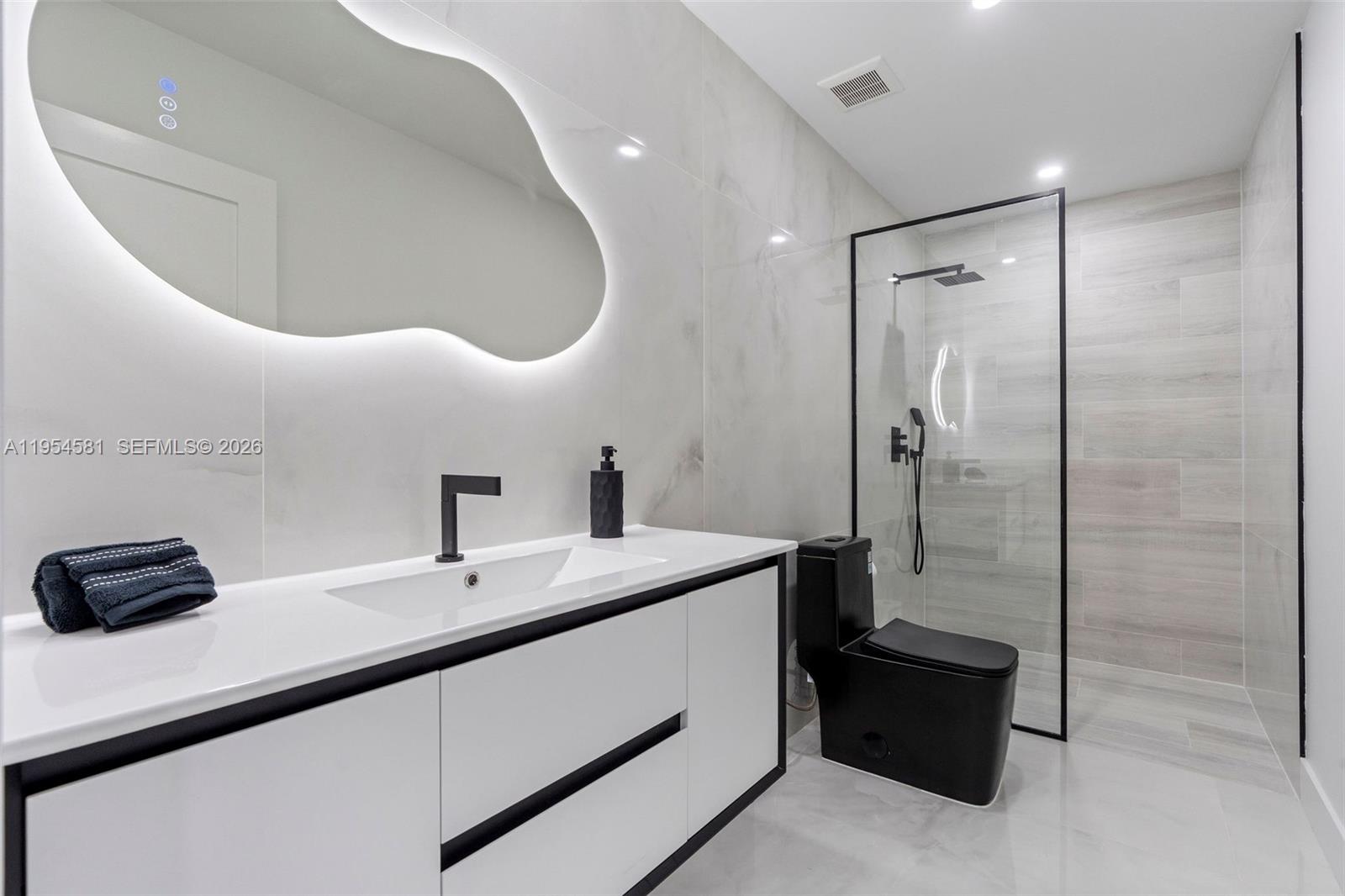 TRIPLETTS ADDN TO GOULDS - Residential