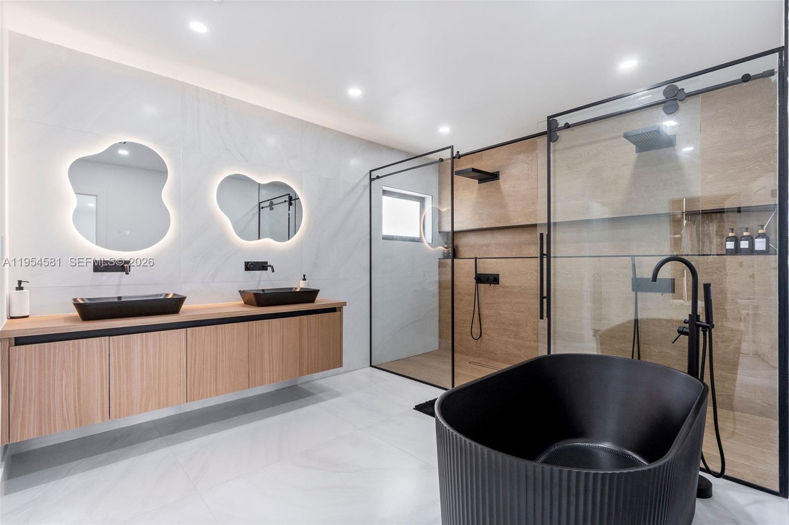 TRIPLETTS ADDN TO GOULDS - Residential