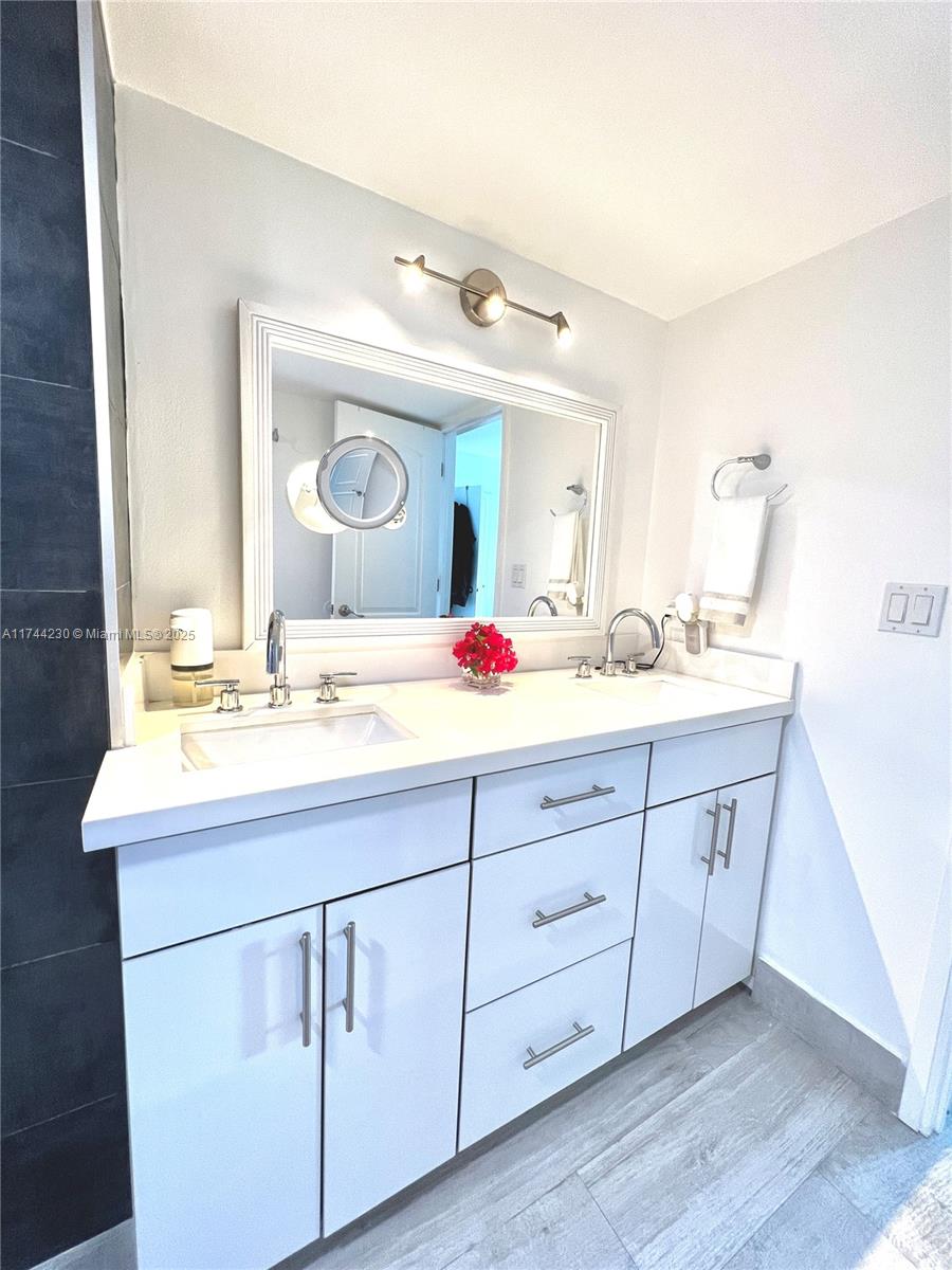 AVENTURA ELDORADO CONDO - Residential