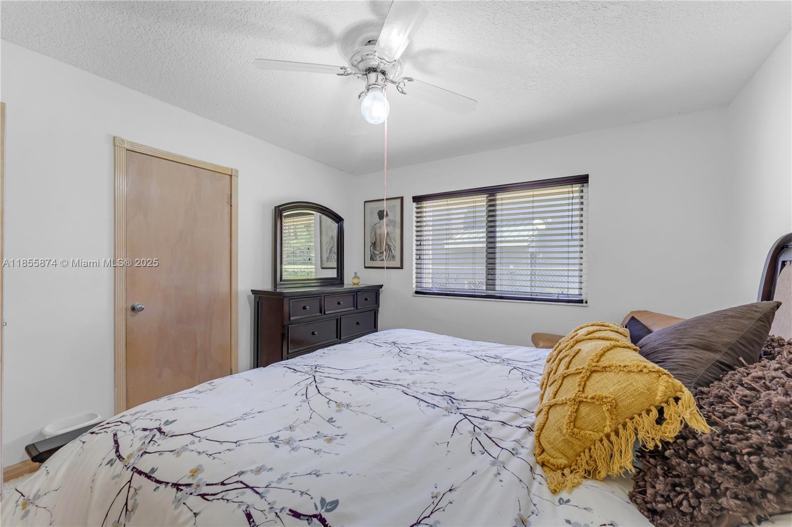 LUSIA R SUB - Residential