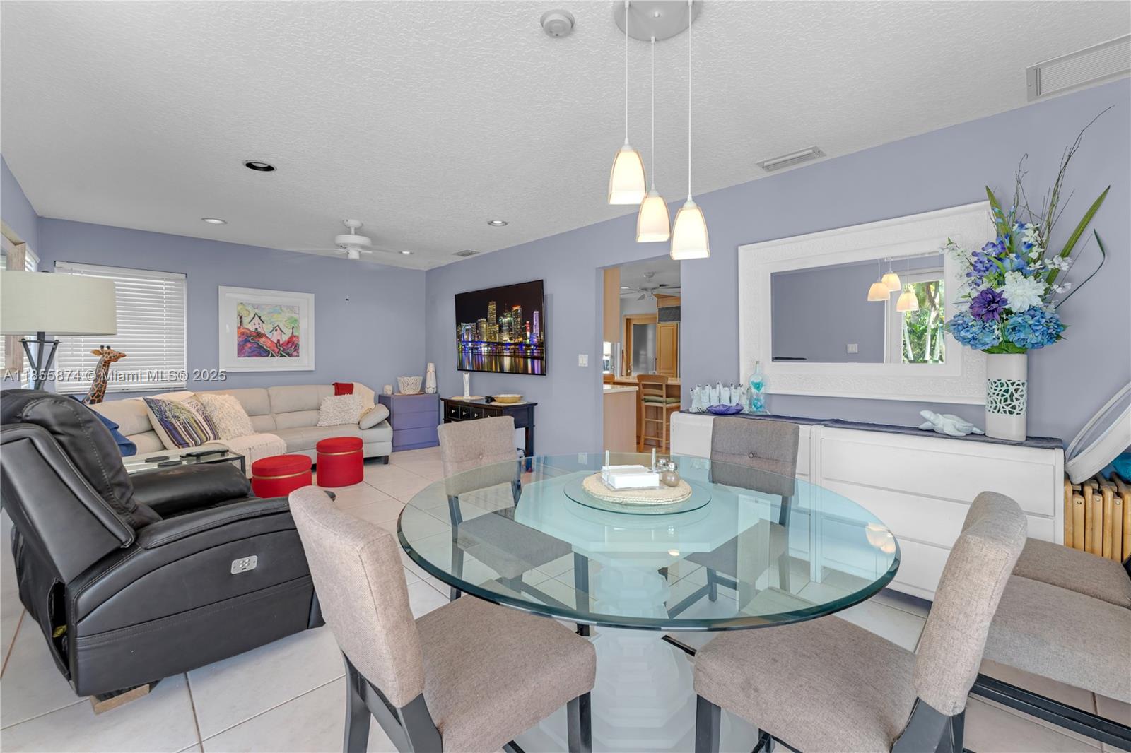 LUSIA R SUB - Residential