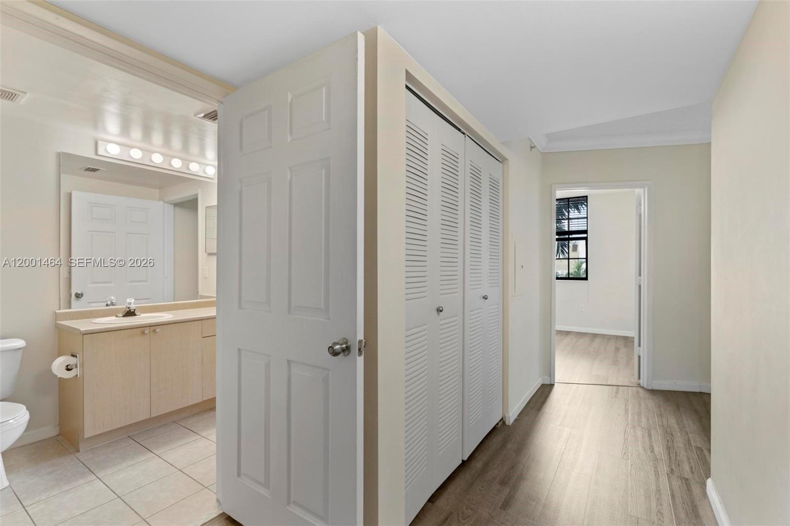 REGENT PARK CONDO - Residential Lease