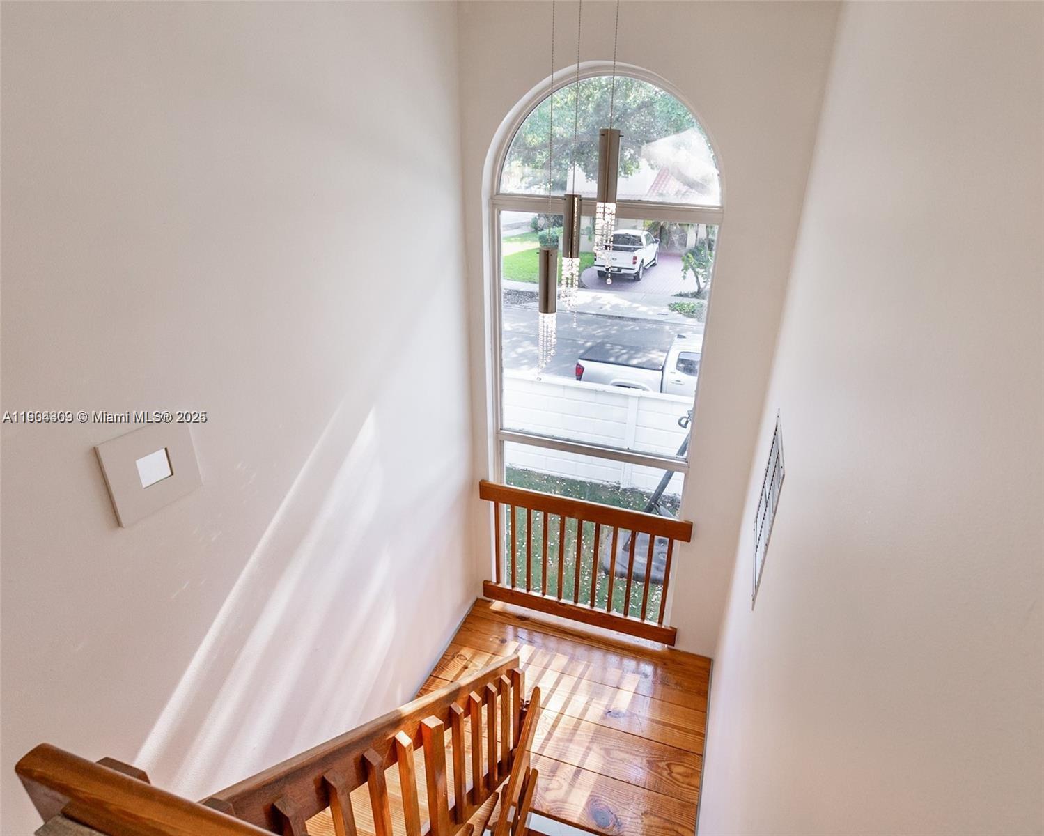 1ST ADDN TO ROYAL OAKS - Residential