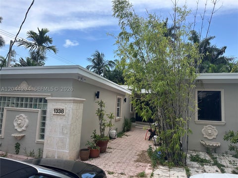 Tiny photo for 1338 N Venetian Way, Miami, FL 33139 (MLS # A12044294)