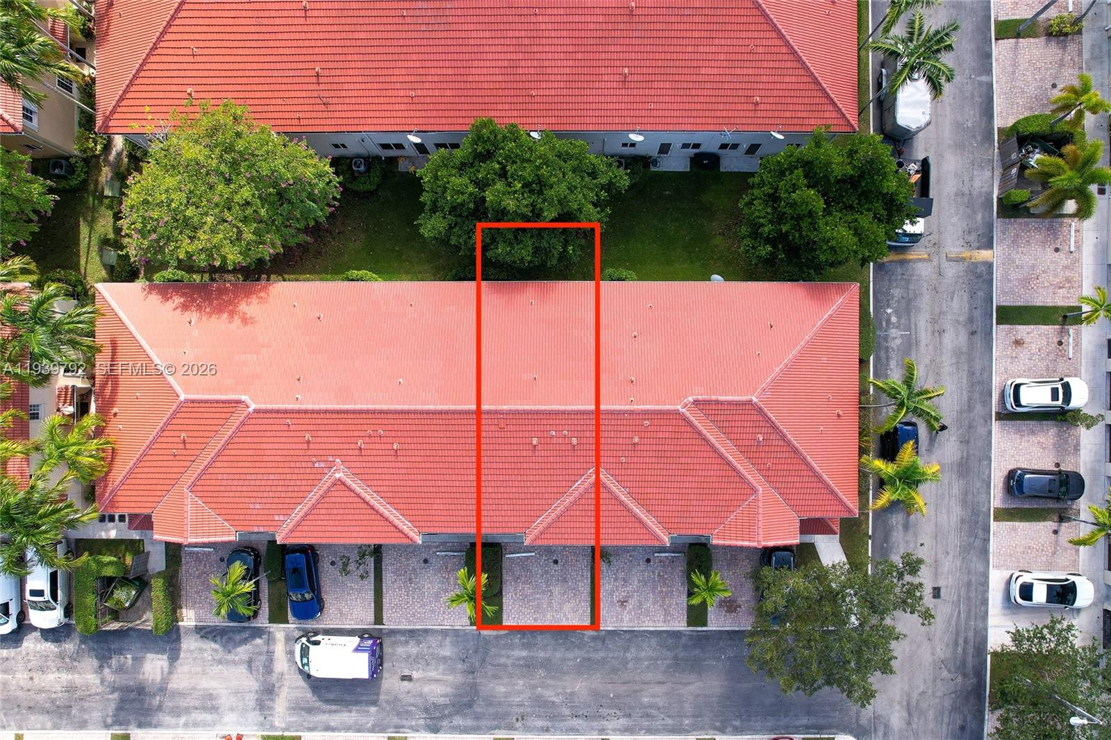 MAJORCA ISLES III CONDO - Residential