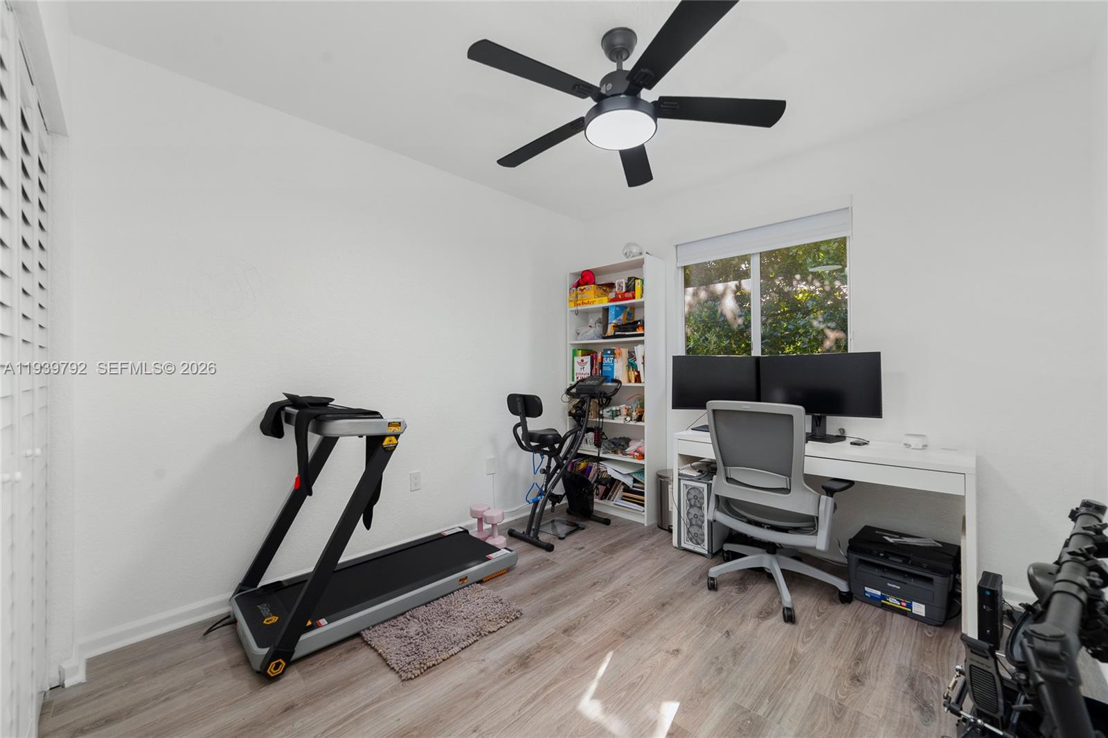 MAJORCA ISLES III CONDO - Residential