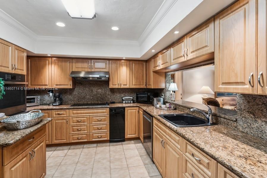 HAMMOCK OAKS HARBOR SEC 2 - Residential