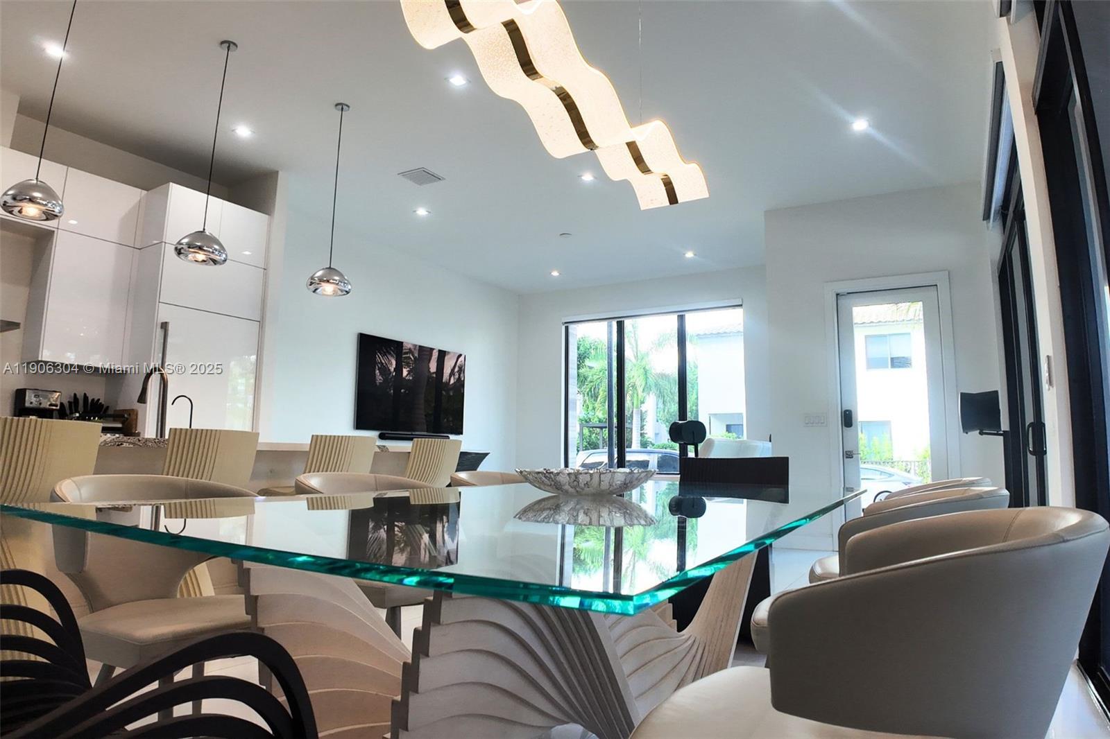 CANARIAS EAST - Residential