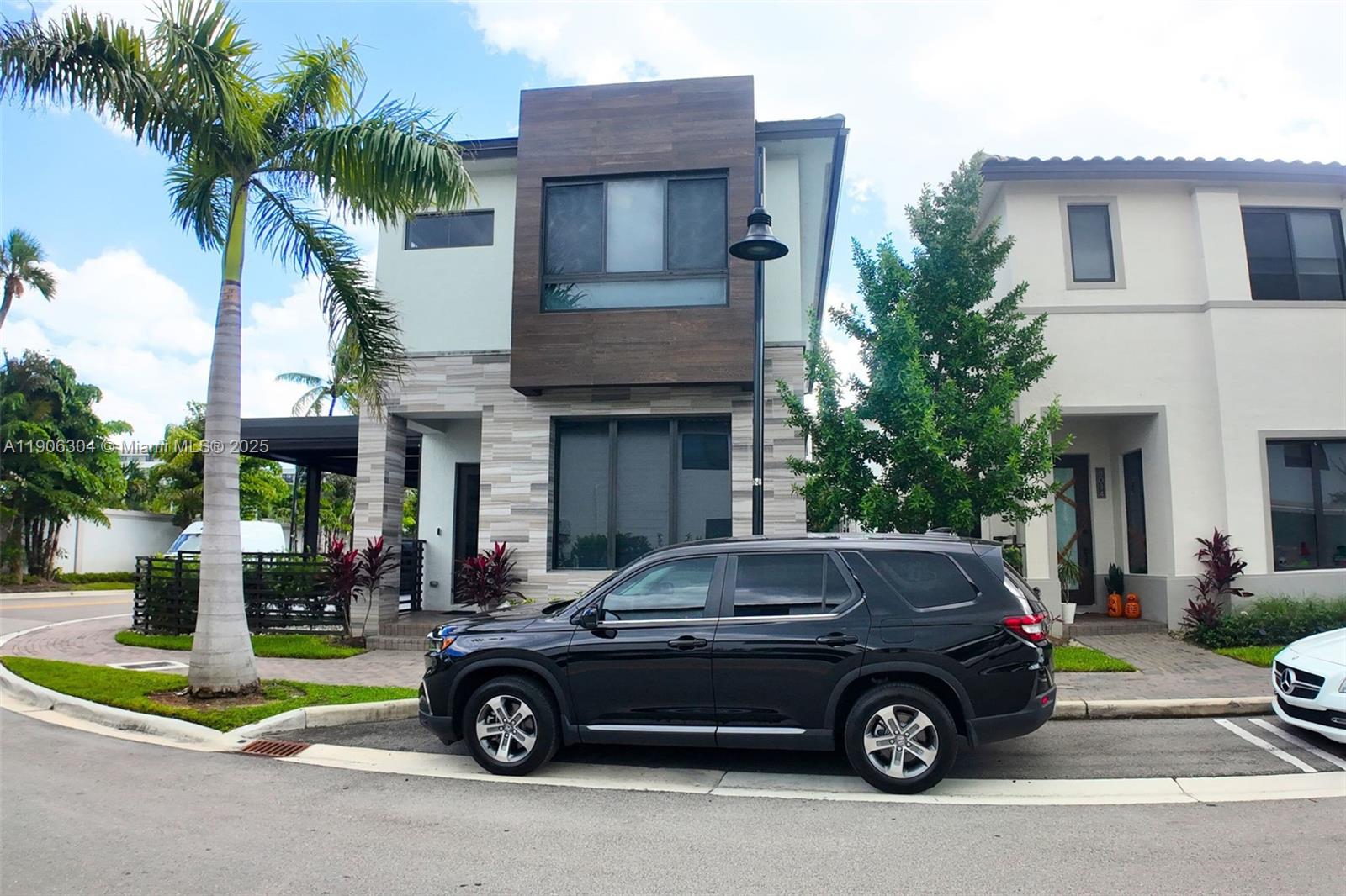 CANARIAS EAST - Residential