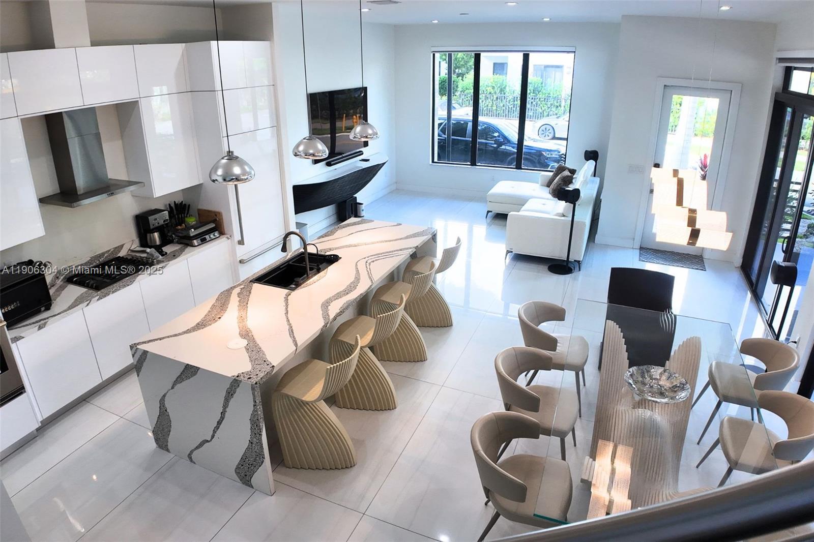 CANARIAS EAST - Residential