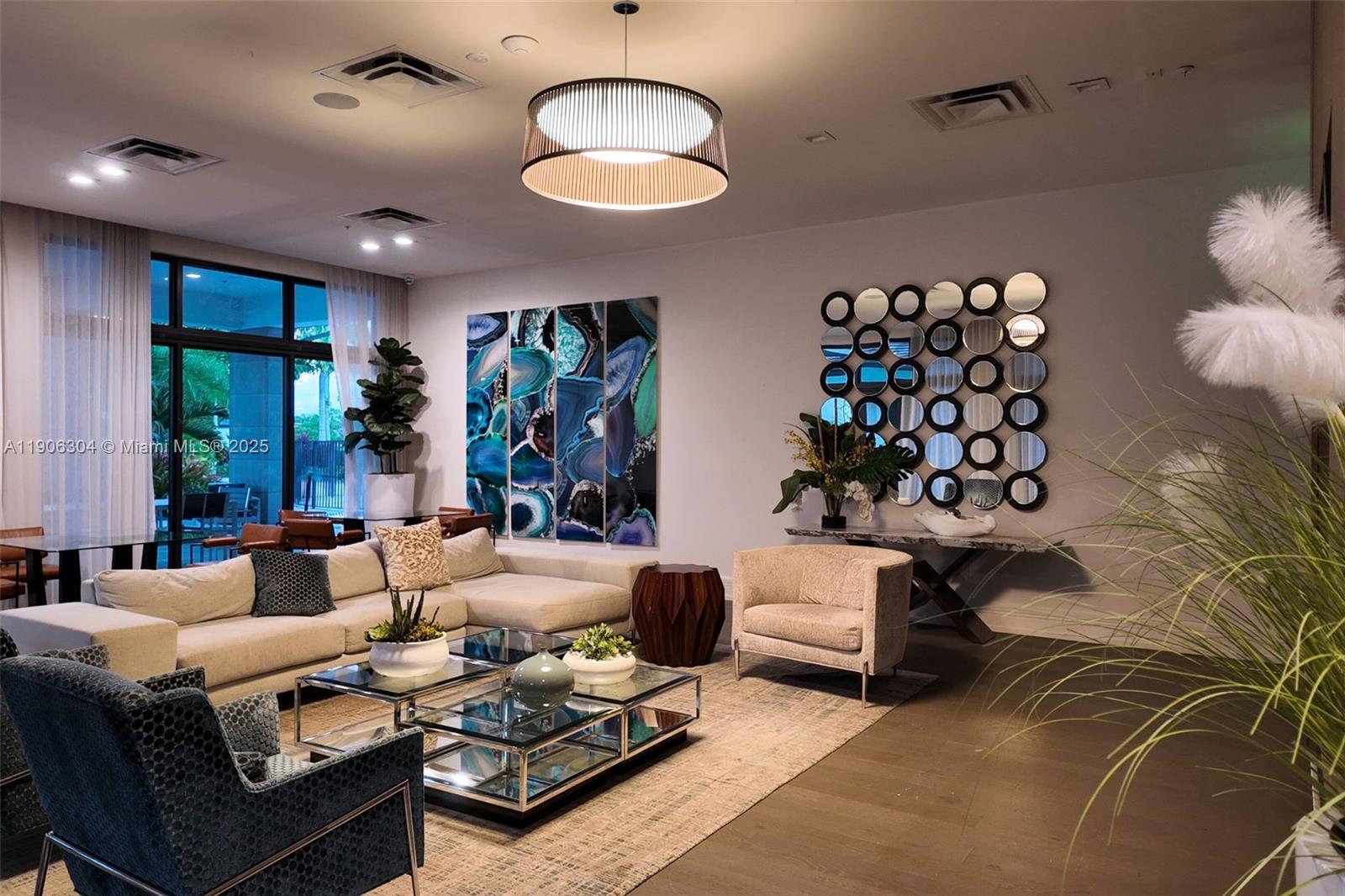 CANARIAS EAST - Residential