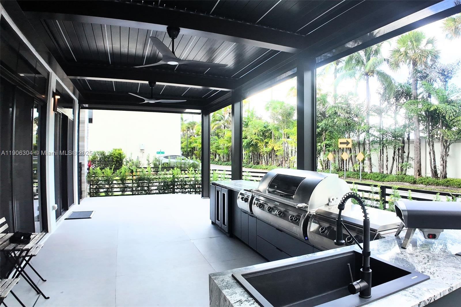 CANARIAS EAST - Residential