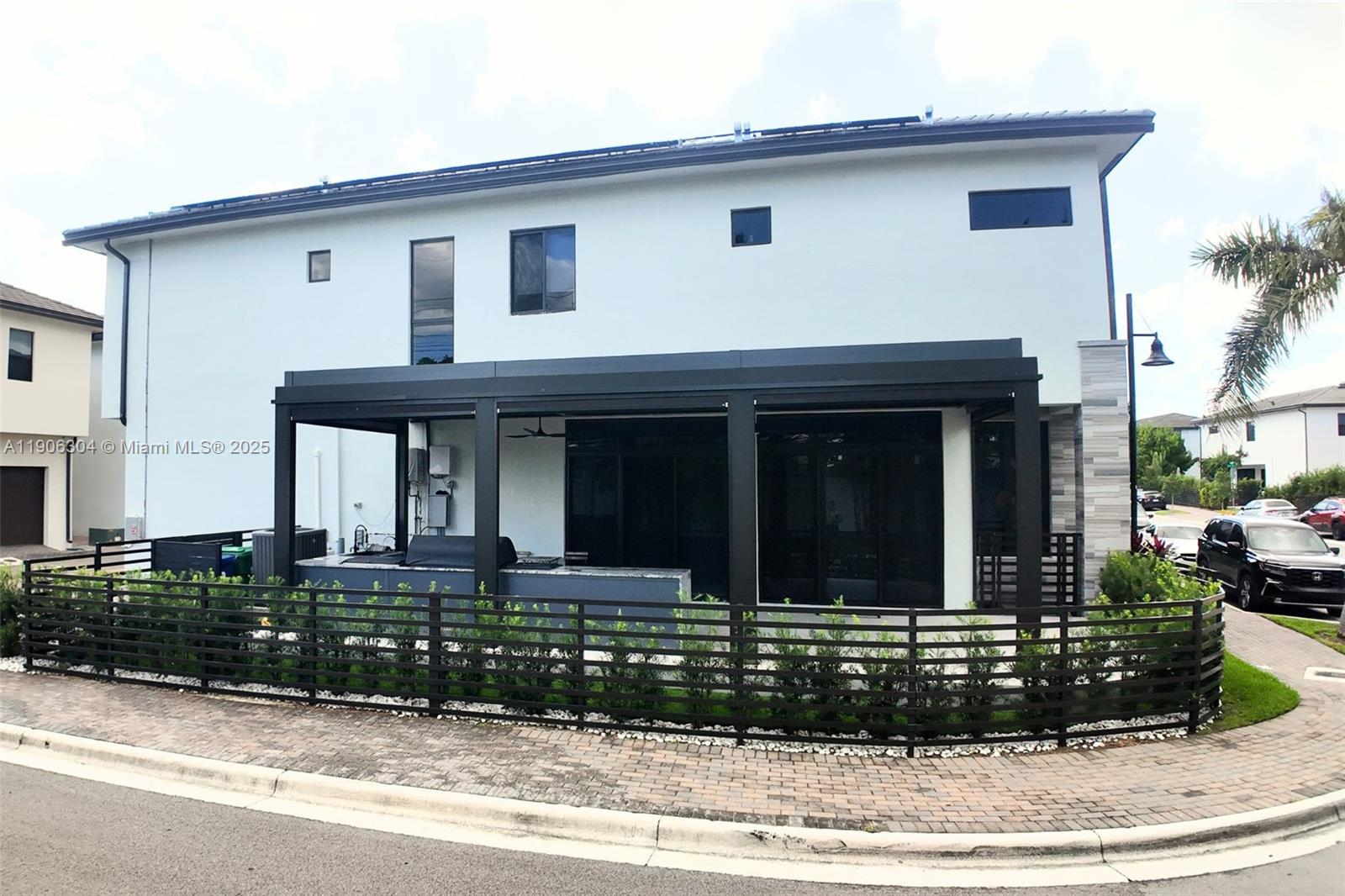 CANARIAS EAST - Residential