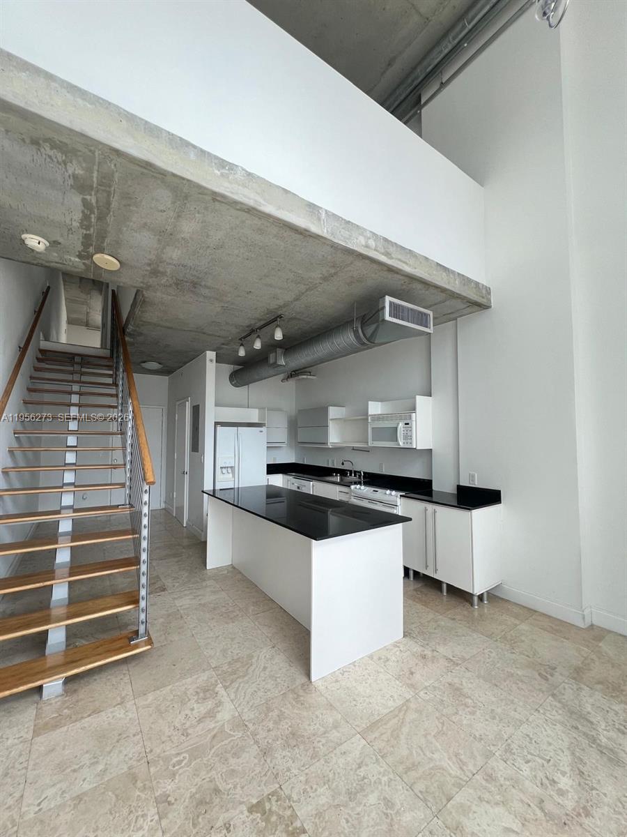 NEO VERTIKA CONDO - Residential