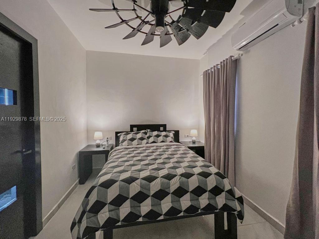 Playa Caleta - Residential