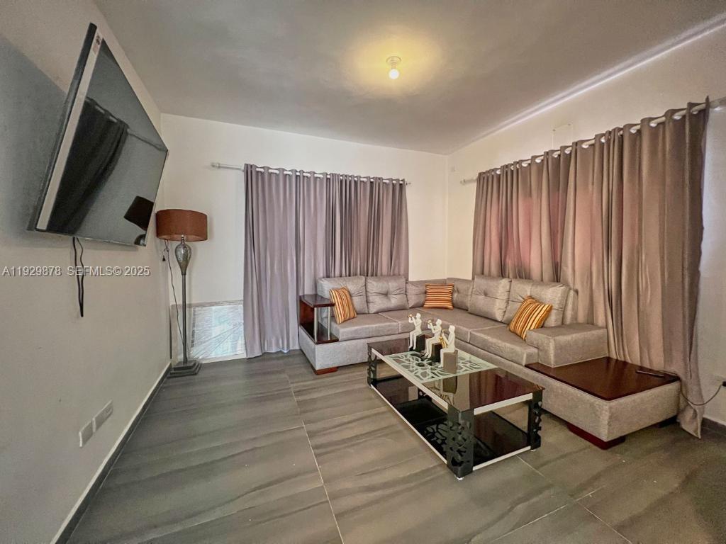 Playa Caleta - Residential