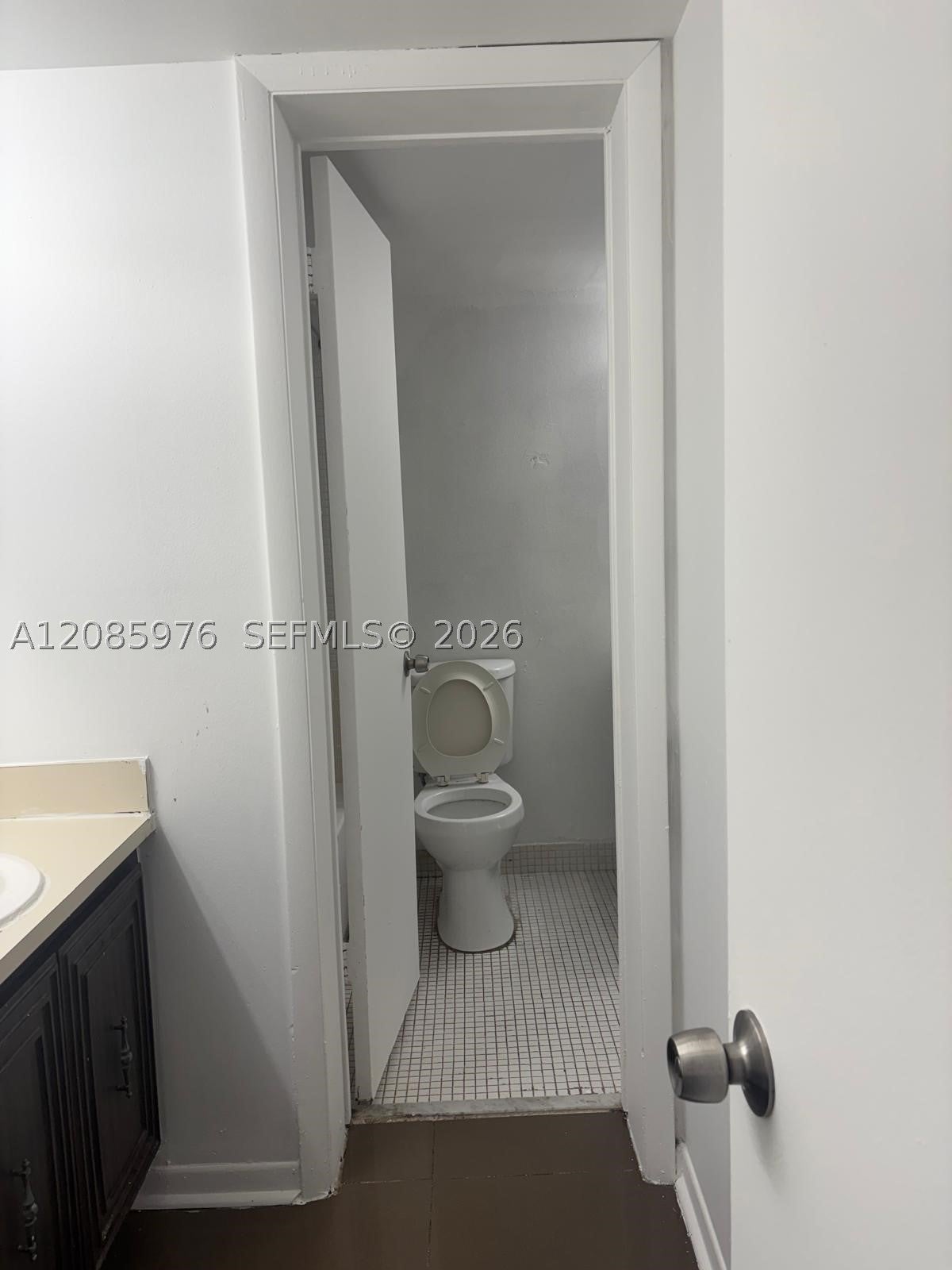 486 NW 165th St Rd B-308