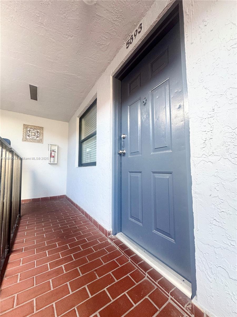 Spacious and well-maintained 2-bedroom, 2-bathroom apartment located on the second floor of a quiet two-story walk-up building. The unit offers two decently sized bedrooms, a kitchen with stainless steel appliances, and two designated parking spaces. The building features a gated entrance for added security. No pets allowed. Section 8 vouchers are welcomed.
To qualify, applicants must have a household income of at least three times the monthly rent. Credit, eviction, criminal background, and reference checks will be conducted as part of the application process.