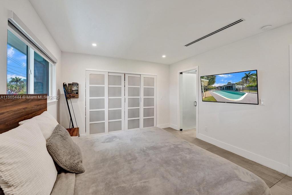 DAVIS ISLES SEC 5 - Residential