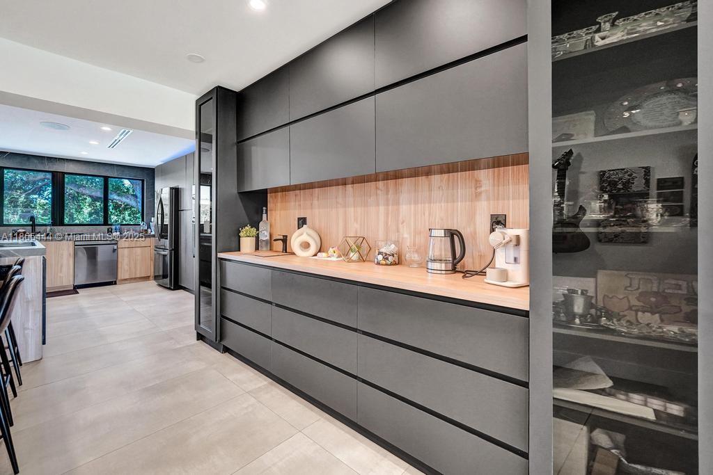 DAVIS ISLES SEC 5 - Residential