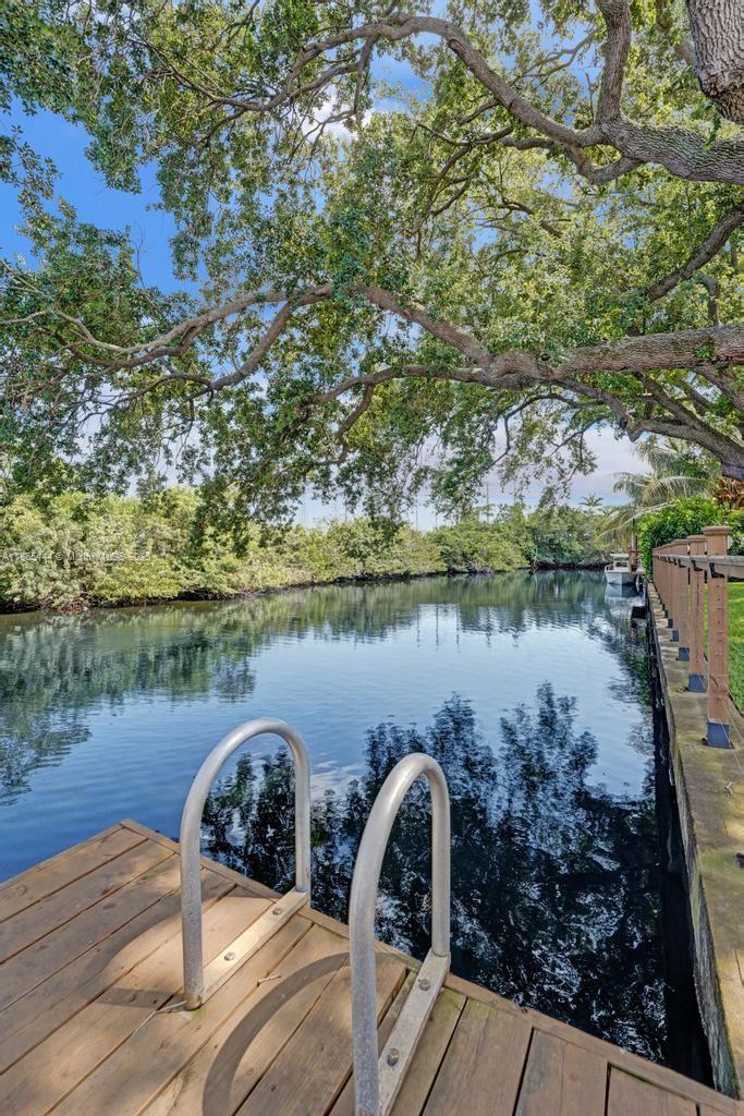 DAVIS ISLES SEC 5 - Residential