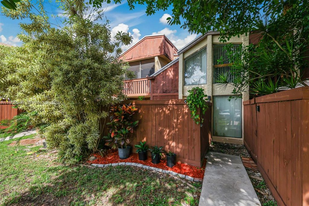 Photo of 7014 SW 114th Pl #C53, Miami, FL 33173 (MLS # A11952546)