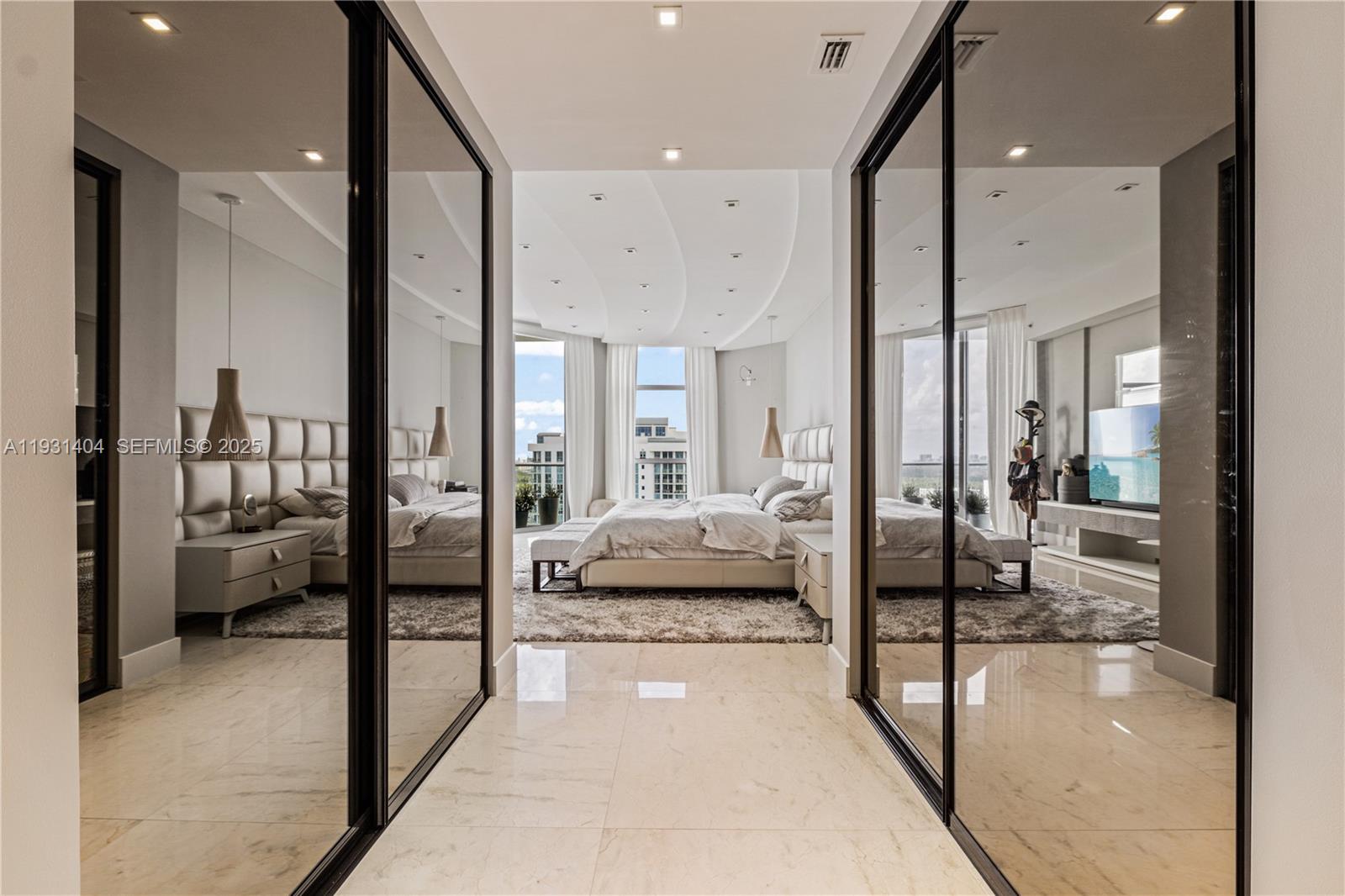 MARINA PALMS RESIDENCES N - Residential