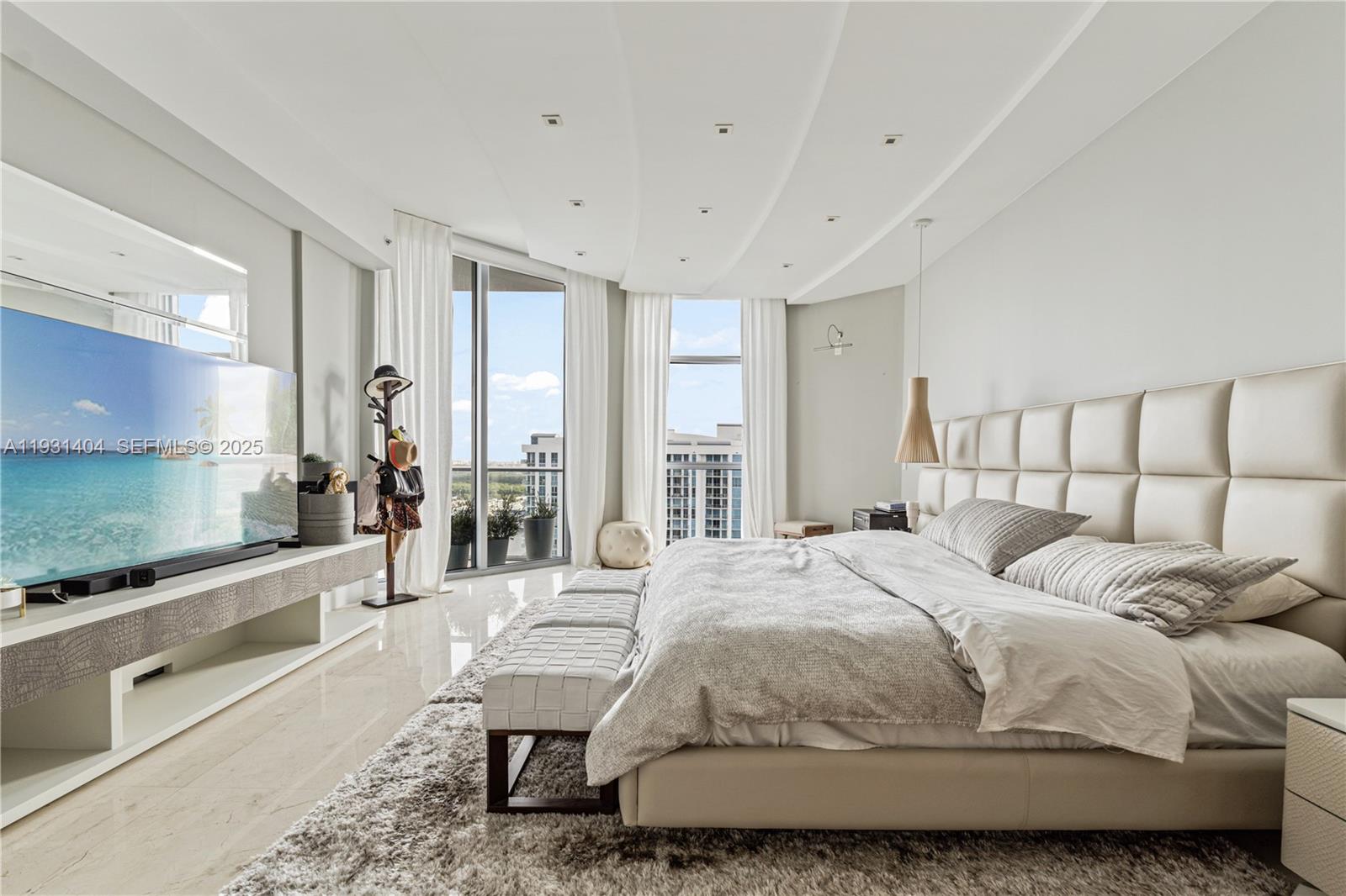 MARINA PALMS RESIDENCES N - Residential