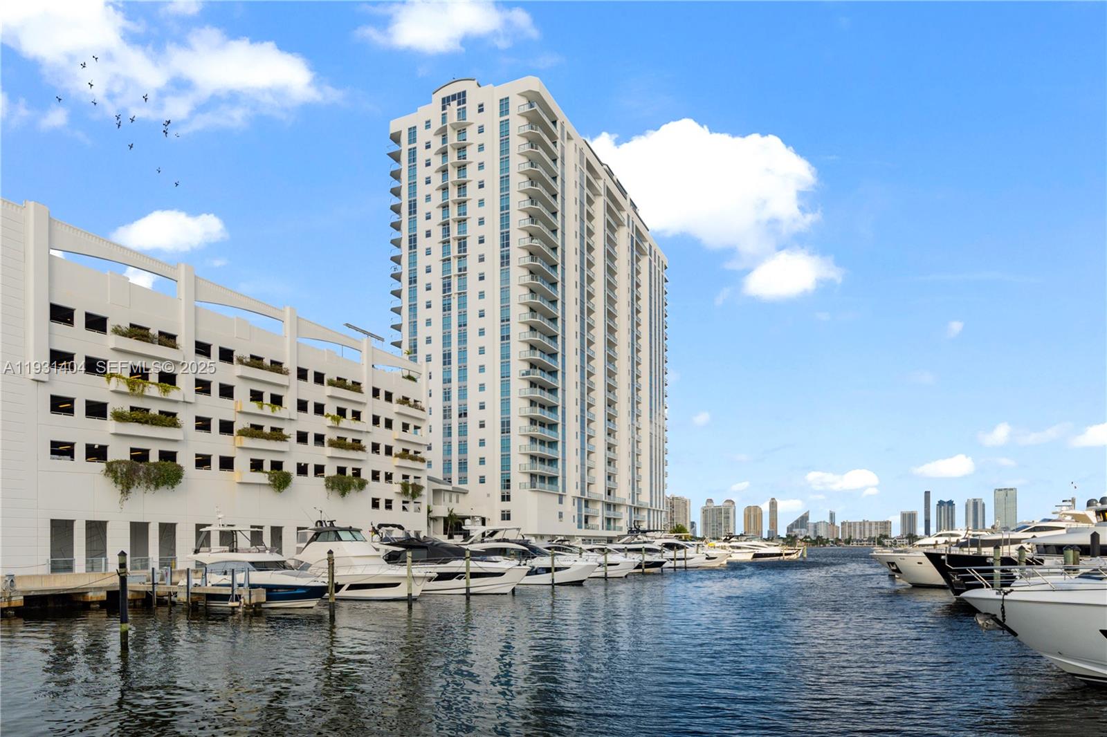 MARINA PALMS RESIDENCES N - Residential