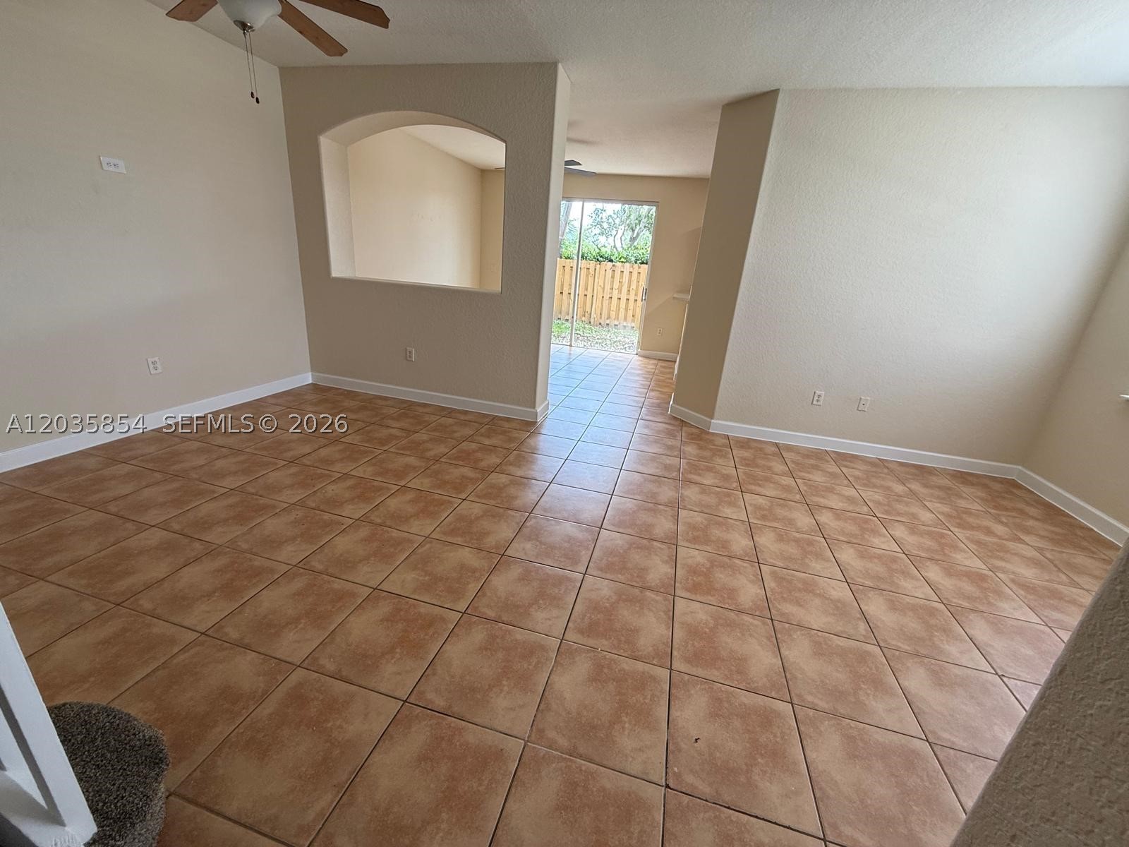 2462 SE 15th Ct