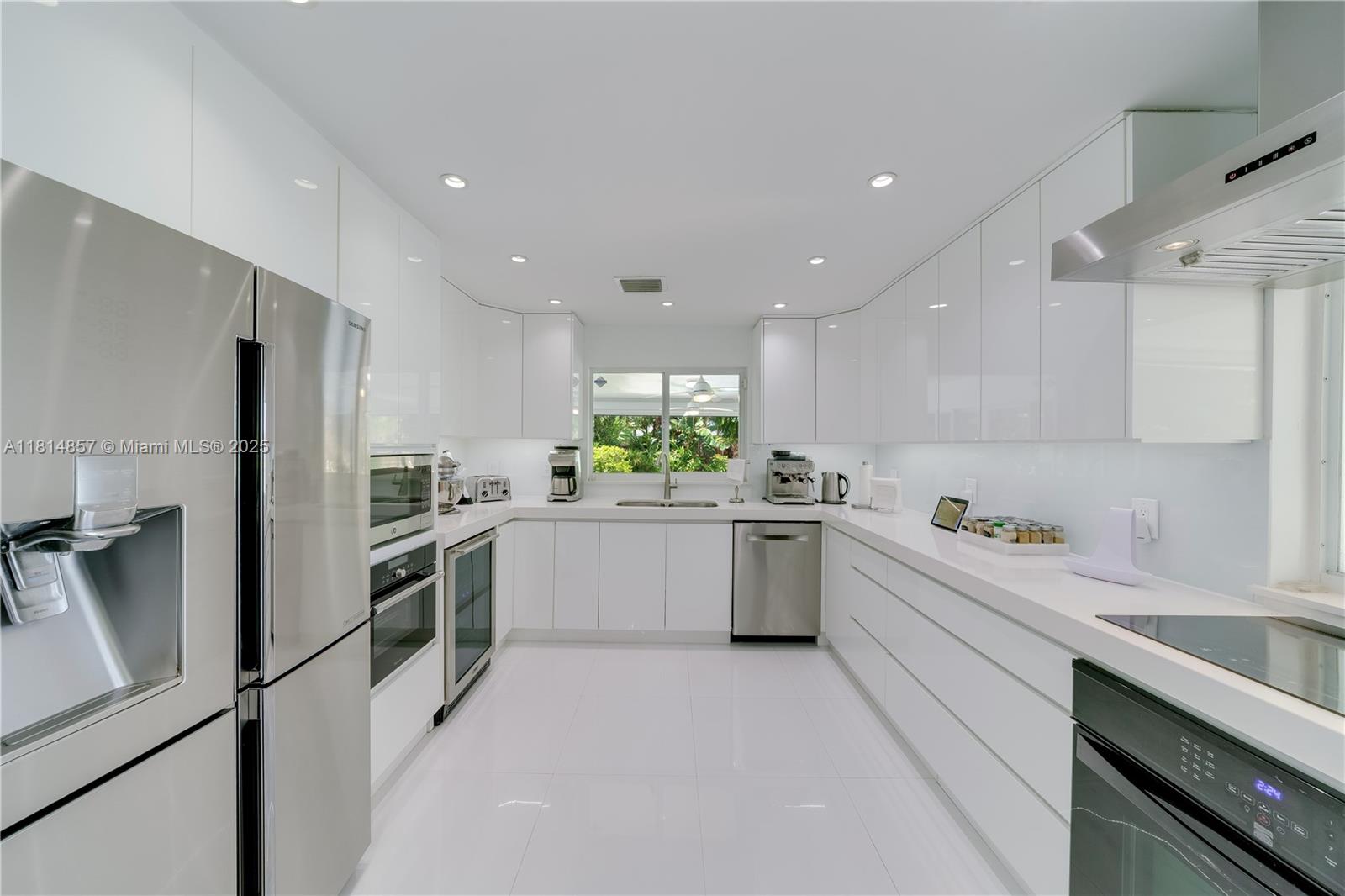WESTWIND LAKES SEC 3 - Residential