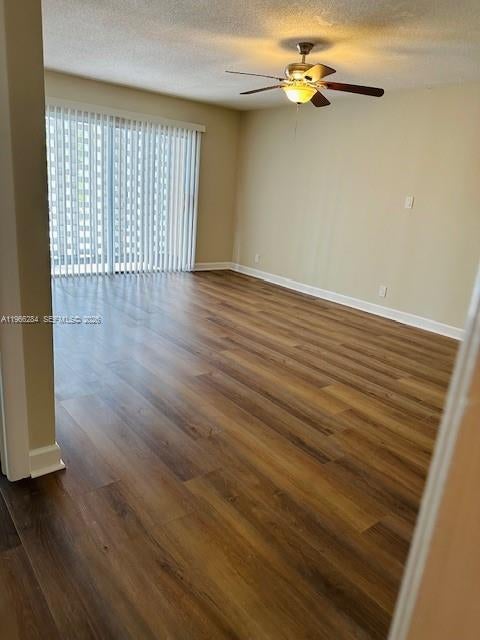 Photo of 1500 Crescent Cir #A23, Lake Park, FL 33403 (MLS # A11966284)