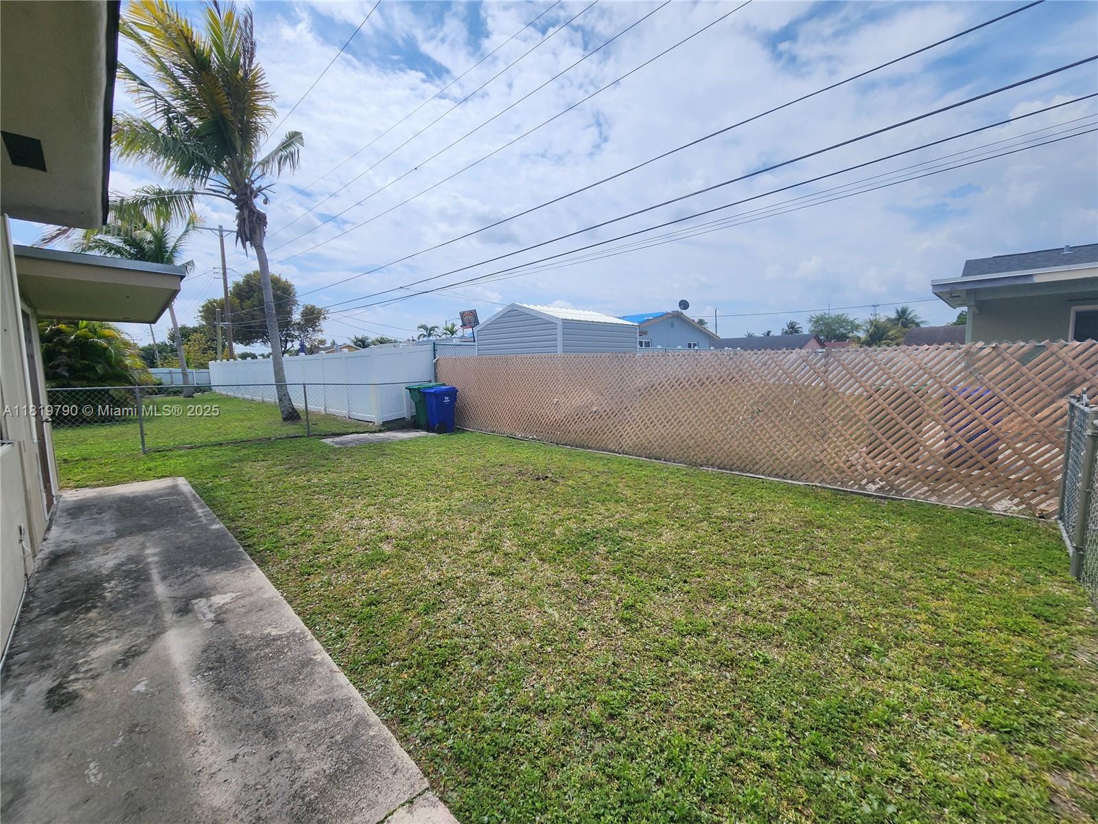 EVERGLADES SUGAR & LAND C - Residential Lease