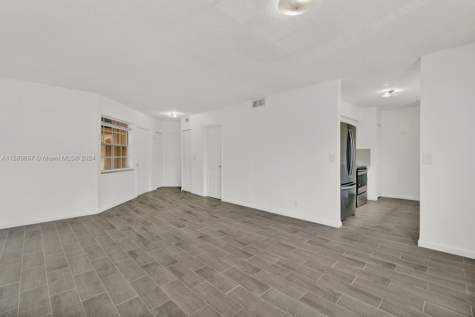 WINDMILL LAKES IV CONDO - Residential