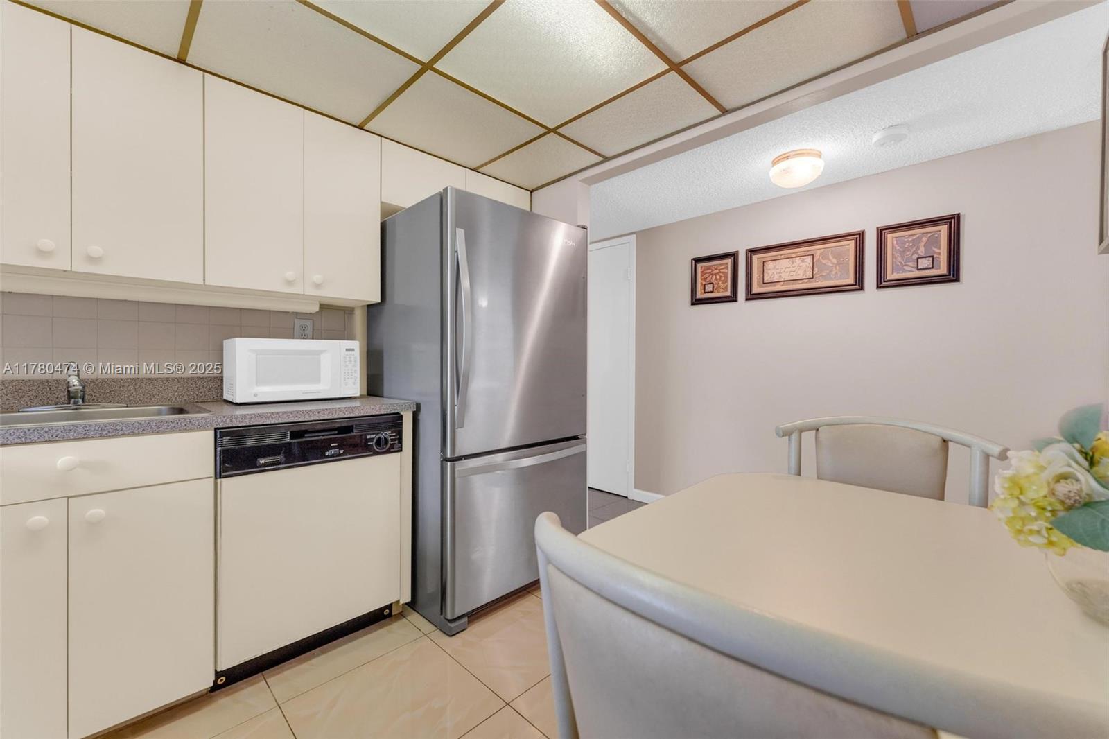 2101 Atlantic Shores Blvd 201