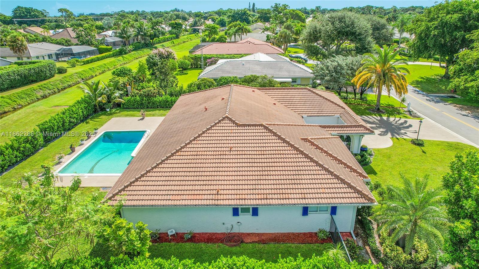 ATLANTIS CITY OF 12 - Residential